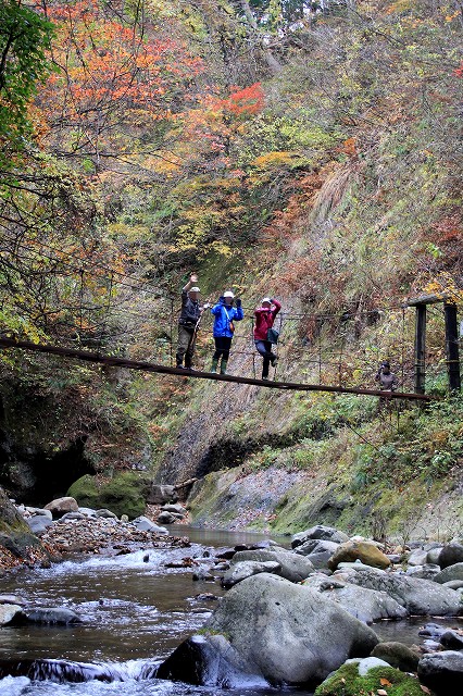 堂木沢山と紅葉川渓谷_e0137200_0152484.jpg