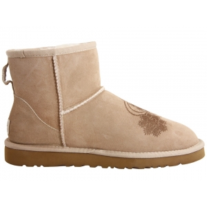 Ugg Classic Mini Kimono Boot is Very Functional_a0240218_124476.jpg