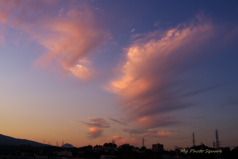 夕焼け雲_c0167028_22282175.jpg