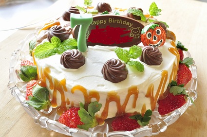 誕生日ケーキとお弁当_b0171098_835833.jpg