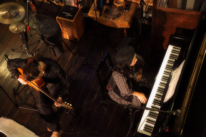 ガレリア ジャジィーカフェライブ_e0254298_2255357.jpg
