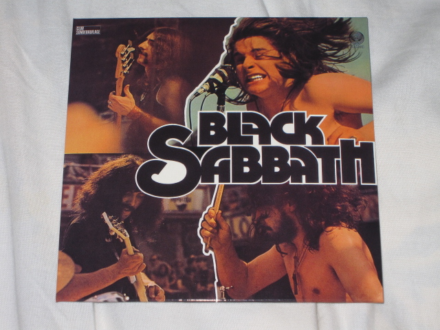 BLACK SABBATH [DELUXE EDITION] (紙ジャケ)_b0042308_17563986.jpg