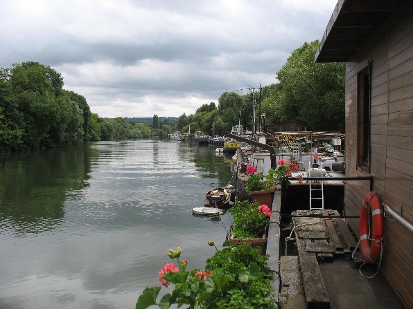 d0253133_8453811.jpg