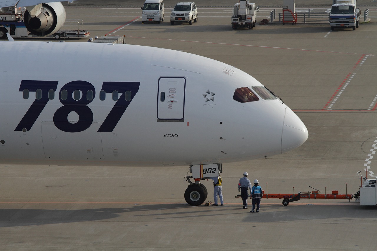 【JA801A】　operation　B787　【JA802A】_c0098347_122211.jpg