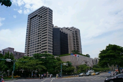 グランドハイアット台北に幽霊は出るのかネットで調べてみた 揺りかごから酒場まで 少額微動隊 グランドハイアット台北に幽霊は出るのかネットで調べてみた 揺りかごから酒場まで 少額微動隊