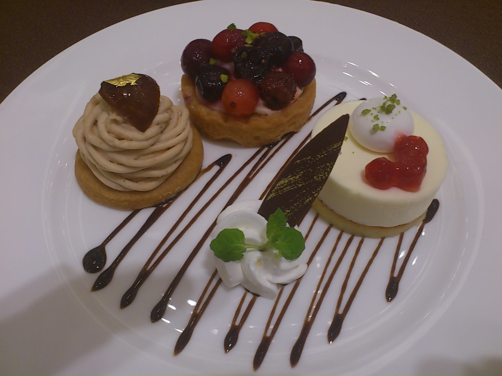 デザート_e0124021_13575355.jpg