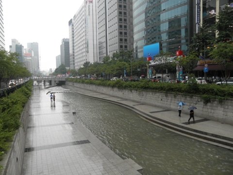 e0200073_14512597.jpg