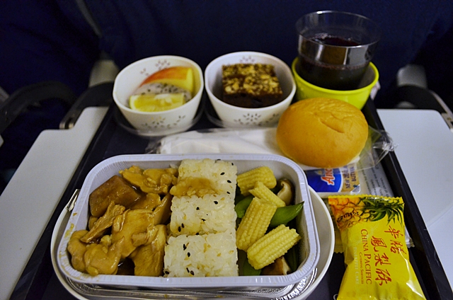 キャセイパシフィック航空の機内食 関空 桃園 台北 11 台湾 Lalala La Mer