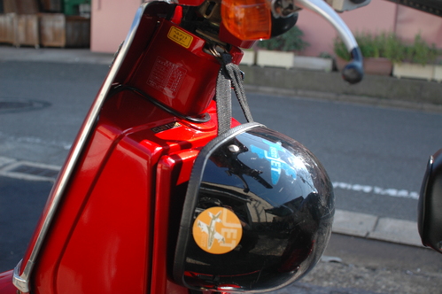 ガールズバイカー捕獲計画第二段 タクトフルマーク販売!_a0164918_13373382.jpg
