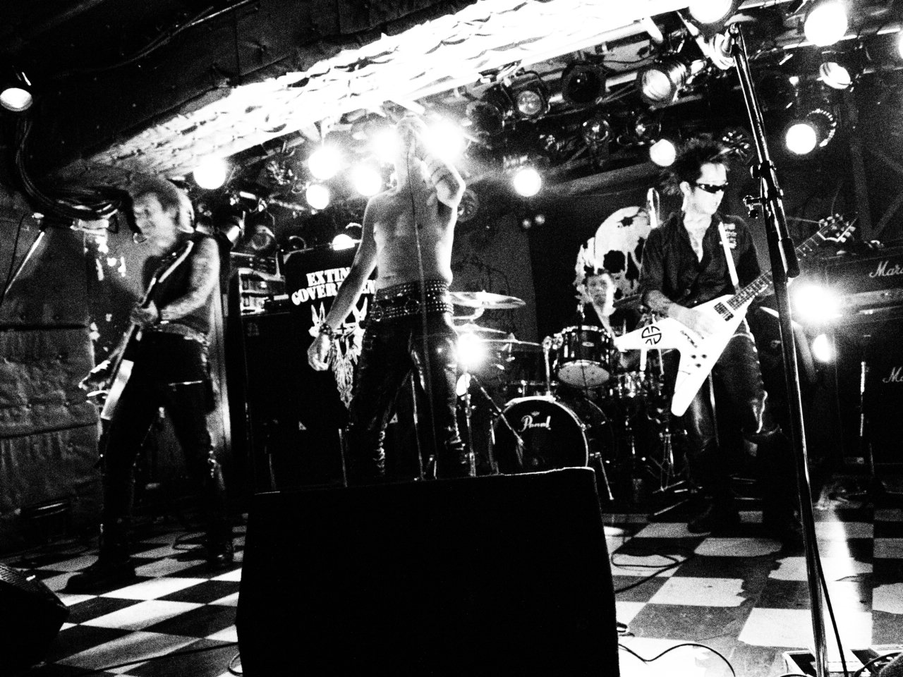 DISCHARGE JAPAN TOUR 2011 FINAL GIG_d0181330_19451453.jpg