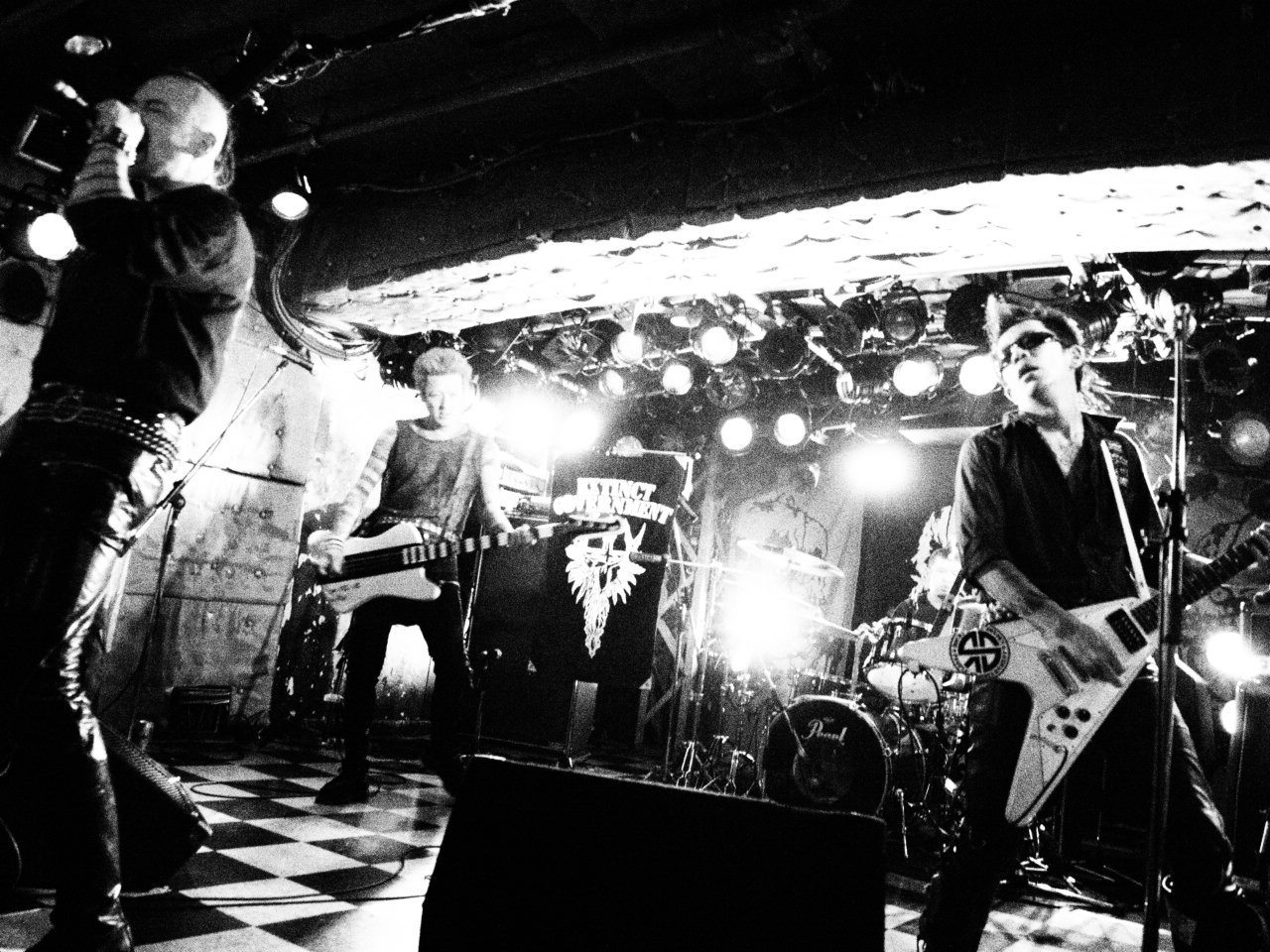 DISCHARGE JAPAN TOUR 2011 FINAL GIG_d0181330_19484115.jpg