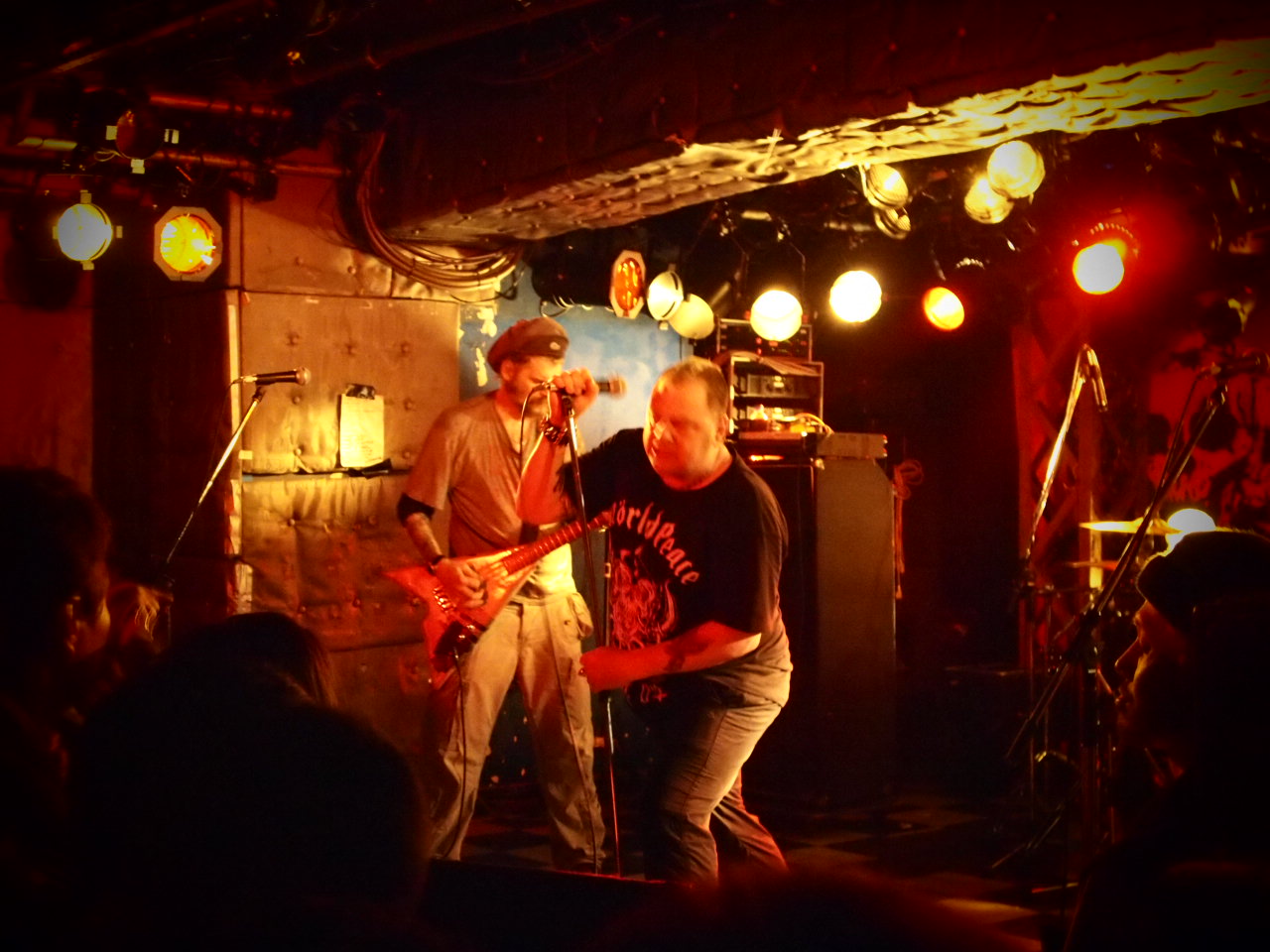 DISCHARGE JAPAN TOUR 2011 FINAL GIG_d0181330_19563277.jpg