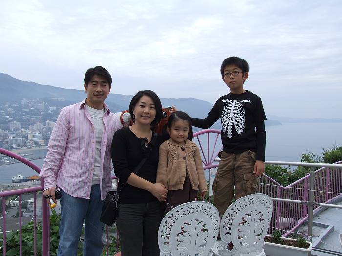 孫達と熱海 後楽園ホテルで遊ぶ 平成23年11月2日 3日 2 2 遊園地での一時 11月3日 Joyful Days