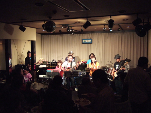 c0229062_1444572.jpg