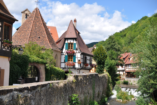 ヴォージュ山脈の麓の村、Kaysersberg。_c0209272_6492294.jpg