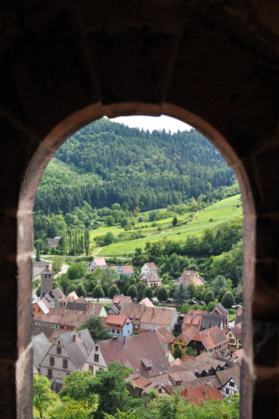 ヴォージュ山脈の麓の村、Kaysersberg。_c0209272_6543496.jpg