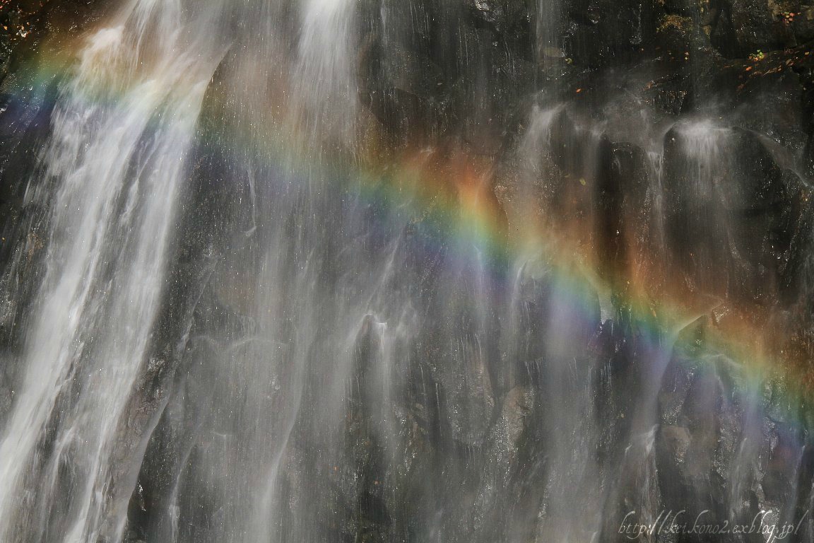 Rainbow of the waterfall_a0032015_17422670.jpg