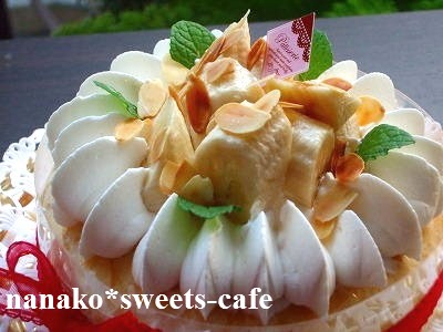 ミルクレープのデコレーションケーキ Nanako Sweets Cafe