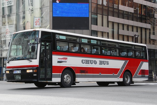 北海道中央バス 富士重工１７型ｍ ７ｈｄ 都市間高速車 撮影劇場