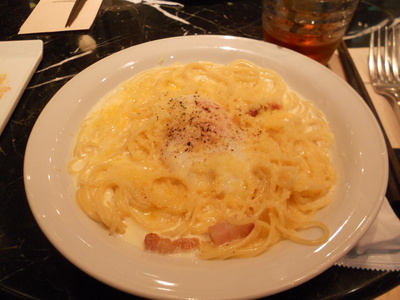 都内でランチ_f0205149_14223041.jpg