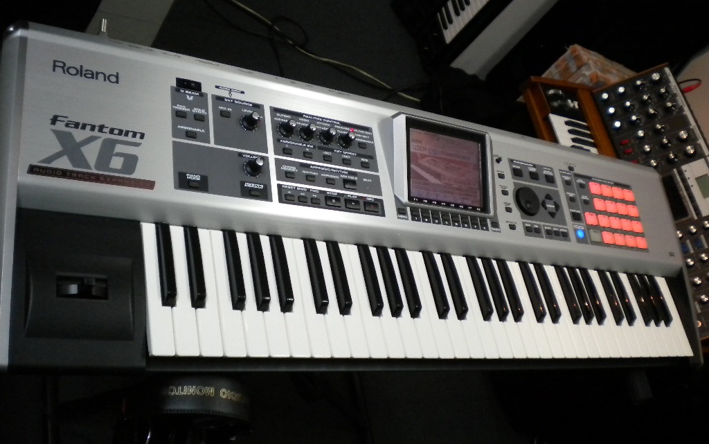 Roland Fantom X6試奏記 : 風流音色まねゑもん Roland Fantom X6試奏記 : 風流音色まねゑもん