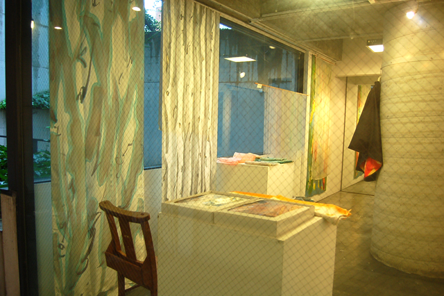 1F ゴトウ千香子展 スタート_a0071956_16374269.jpg