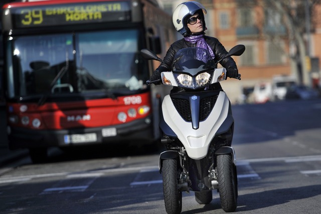 PIAGGIO MP3 Yourban300_d0099181_12202966.jpg