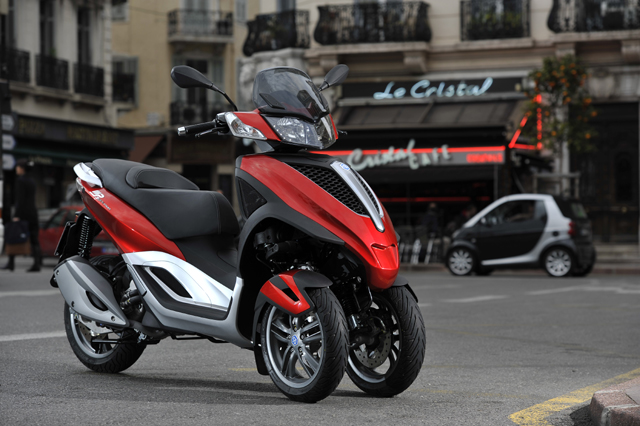 PIAGGIO MP3 Yourban300_d0099181_12483434.jpg