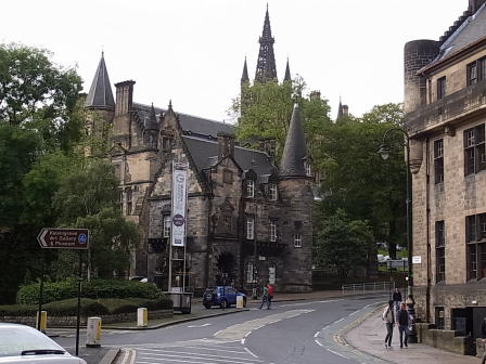 グラスゴー大学へ~_d0127182_1762191.jpg