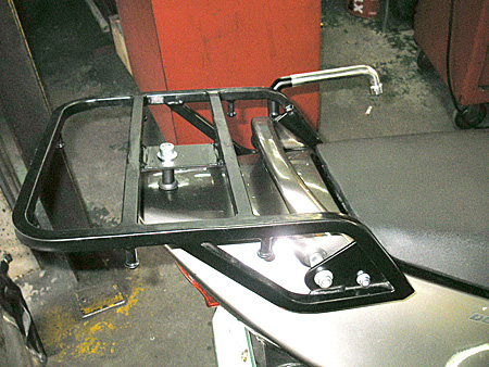 【CBR1100XXのリアキャリア強化】_e0218639_22474195.jpg