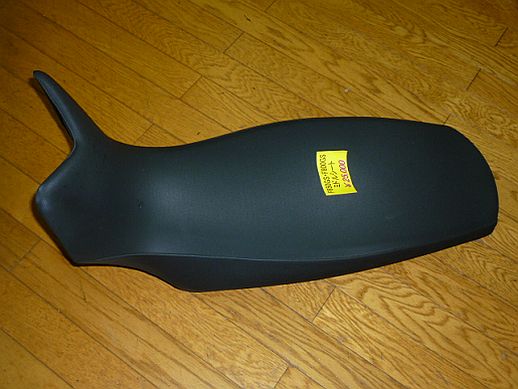 欲しい人には、とても欲しい中古パーツ_e0254365_17294291.jpg