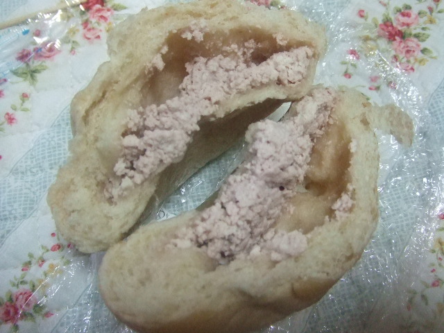 バインミーサンドイッチ ダークチェリークリームチーズ_f0076001_22502295.jpg