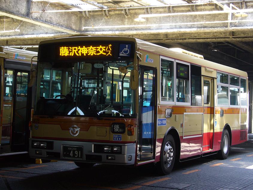 神奈川中央交通の新7E : 旅行先で撮影した全国のバス画像
