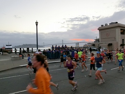 NWM2011 ナイキ ウィメンズ マラソン2011 その2(Start-7km)_d0113725_23121670.jpg
