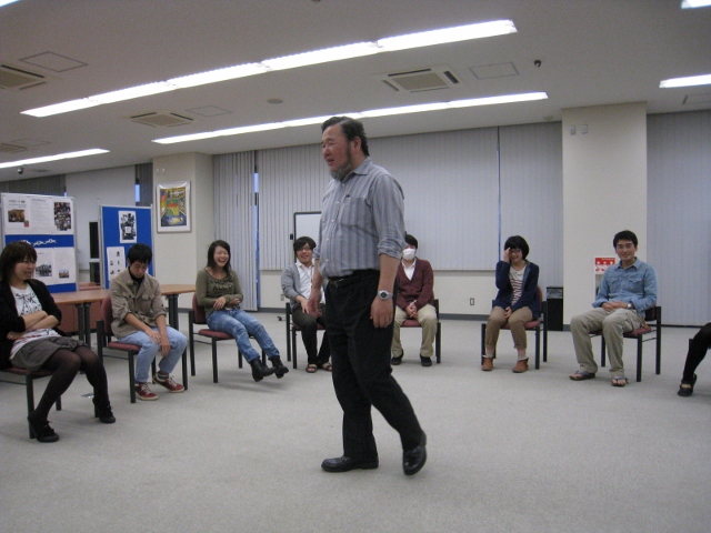 江口昌樹さんにお越し頂き、「非暴力トレーニング」ワークショップを行いました。_c0167632_15321570.jpg
