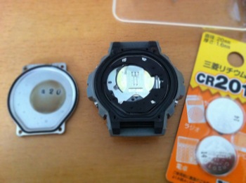 G-SHOCK】DW-6900M-8T ERIC HAZE MODEL 電池交換 : hamaribros-x G-SHOCK】DW-6900M-8T ERIC HAZE MODEL 電池交換 : hamaribros-x