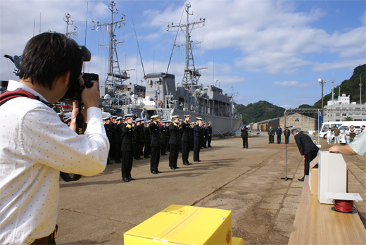 海上自衛隊掃海部隊「油津港入港歓迎行事」（速報）_e0150566_23431064.jpg