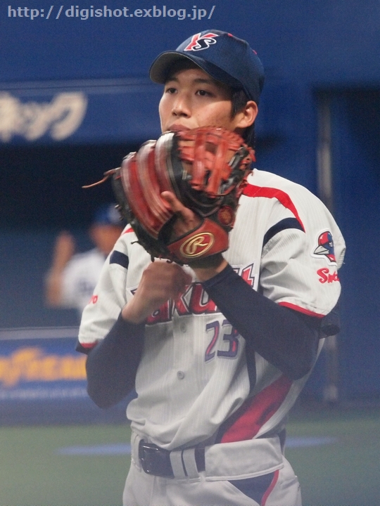 山田哲人選手フォト@11/6ﾅｺﾞﾔﾄﾞｰﾑ : Out of focus ～Baseballﾌｫﾄ