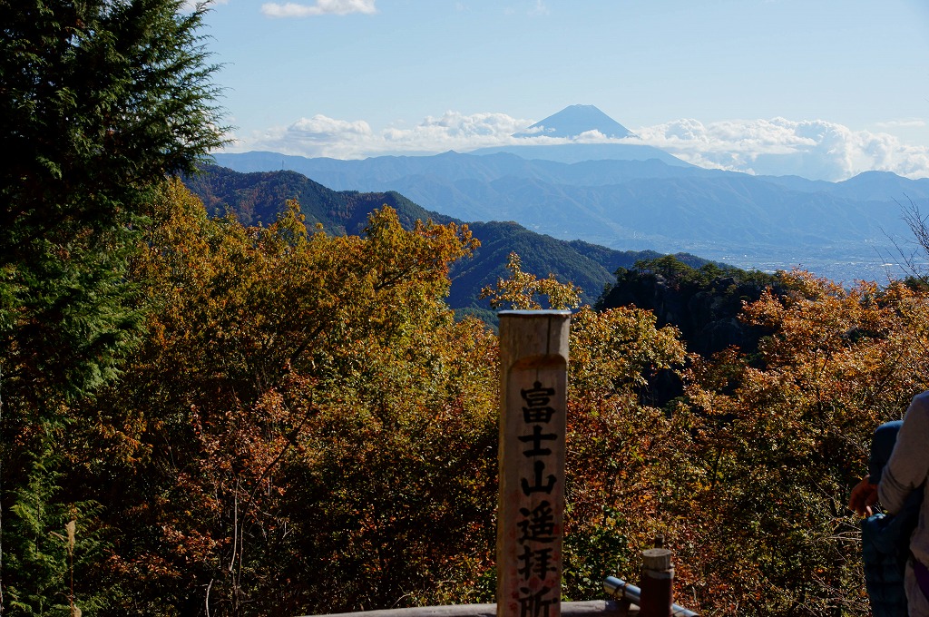 紅葉の昇仙峡を歩く～③_b0225108_22121449.jpg