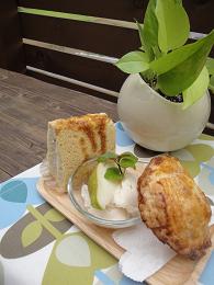 明日のケーキ_e0170128_14581462.jpg