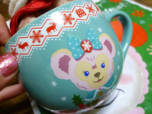 ダッフィーのクリスマススペシャルデザート ヨーグルトムース_c0152767_2154371.jpg
