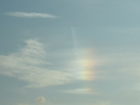 滋賀（近江）の大空には、虹がある♪だから、大きな鏡の湖面のびわ湖にも♪_f0203477_1872141.jpg