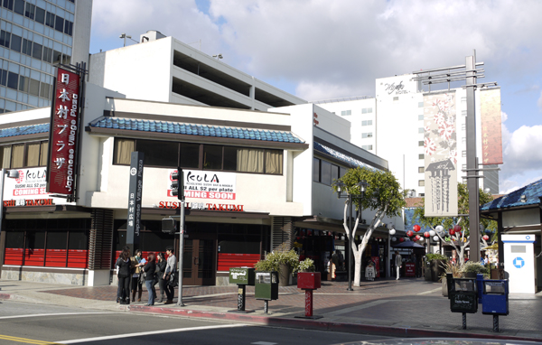 年ぶりのリトル トーキョー カリフォルニアの広い空 と日本の空は繋がっている 年ぶりのリトル トーキョー カリフォルニアの広い空 と日本の空は繋がっている