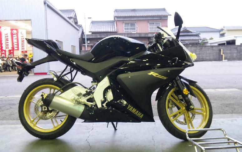 YZF-R125 入荷しました。_a0169121_1702633.jpg