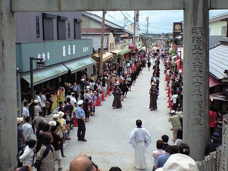 宮地嶽ブラブラ_b0005281_21572510.jpg