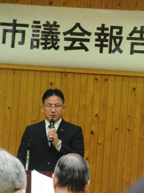 昨日から富士市議会報告会が始まりました_f0141310_7365525.jpg