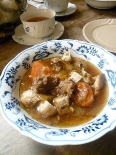 パテ屋の品々で・フーマス・胡麻とひよこ豆のアラブ風_f0206733_18502228.jpg