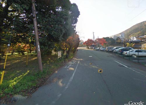●嵐山駅前の変化、その161(グーグル:円形階段、ホテル、広場、脇道)_d0053294_0283366.jpg