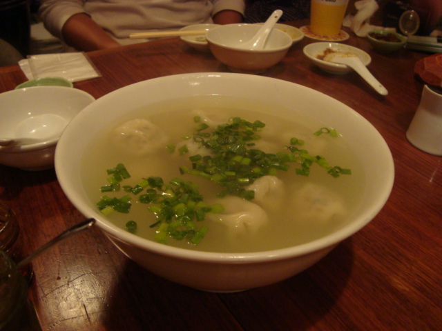 荻窪「蔓餃苑 まんぎょうえん」へ行く。_f0232060_17585015.jpg