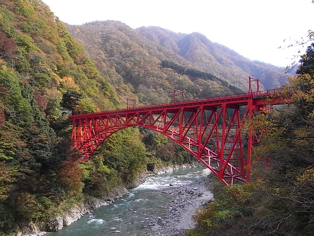 黒部峡谷鉄道　トロッコ電車に乗ってきました＾＾_b0102868_23531716.jpg